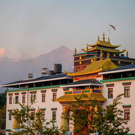 Chokling Arthouse - The Treasure Of Himalayas Hotel Bīr Eksteriør billede