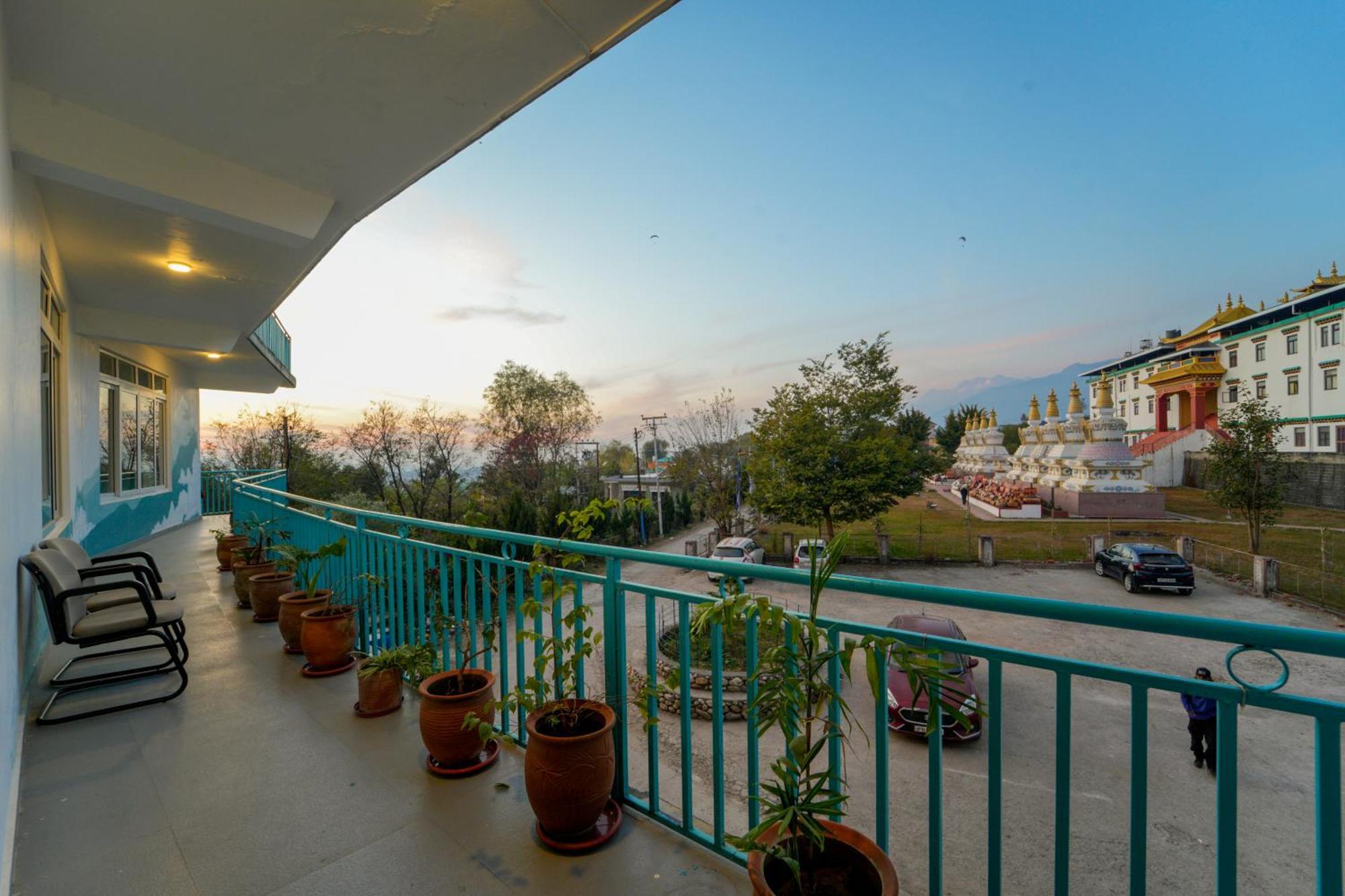 Chokling Arthouse - The Treasure Of Himalayas Hotel Bīr Eksteriør billede