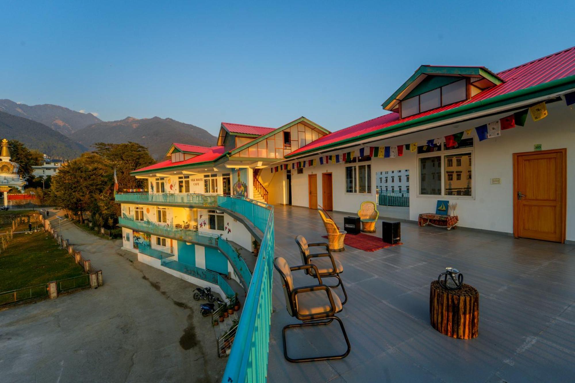 Chokling Arthouse - The Treasure Of Himalayas Hotel Bīr Eksteriør billede