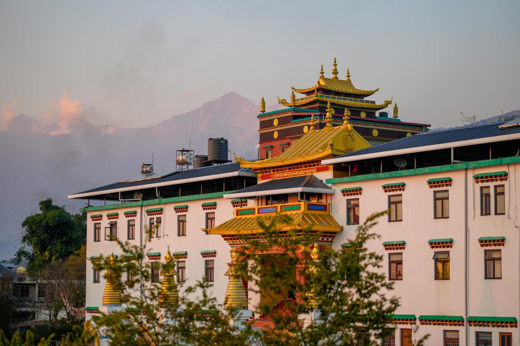 Chokling Arthouse - The Treasure Of Himalayas Hotel Bīr Eksteriør billede