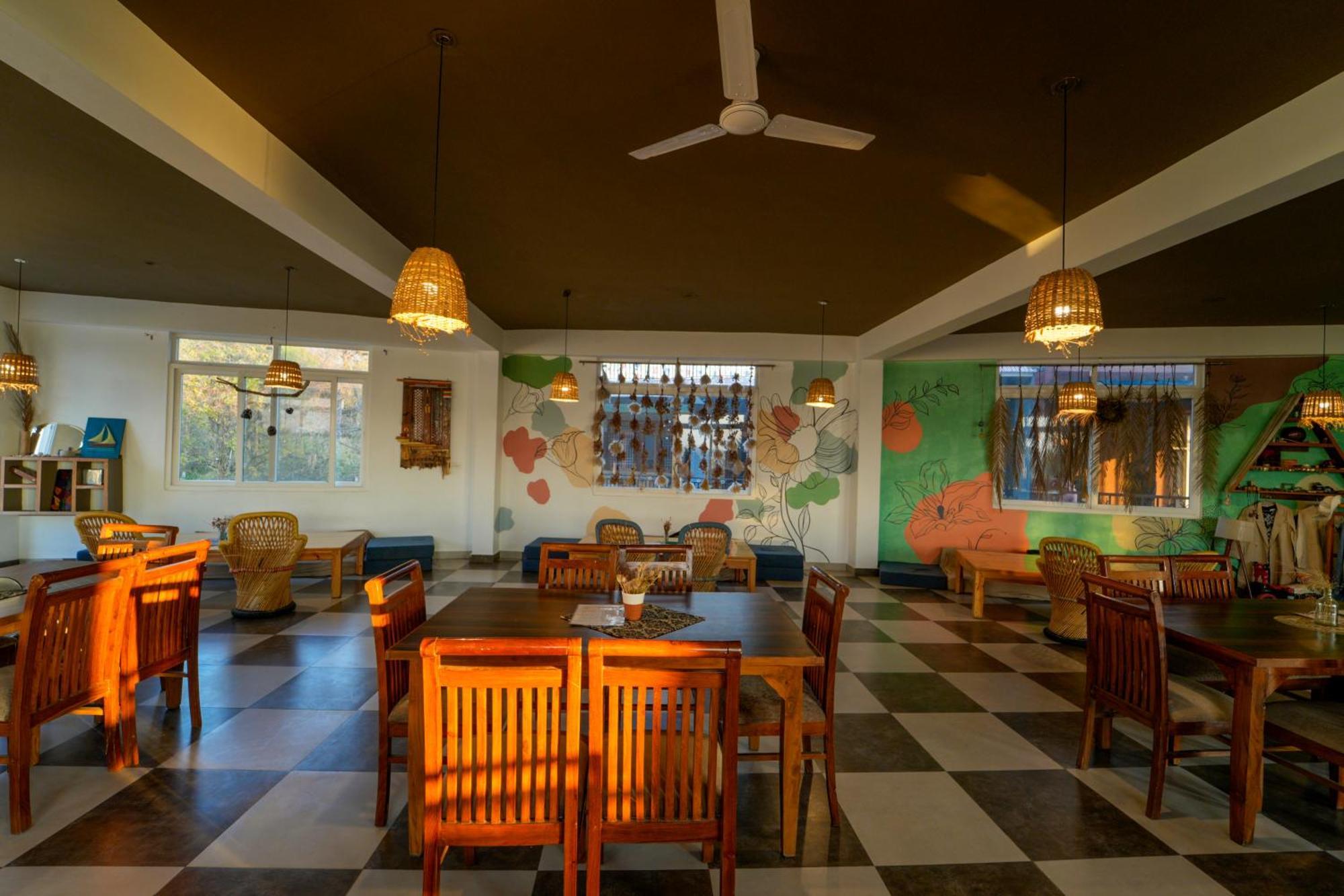 Chokling Arthouse - The Treasure Of Himalayas Hotel Bīr Eksteriør billede