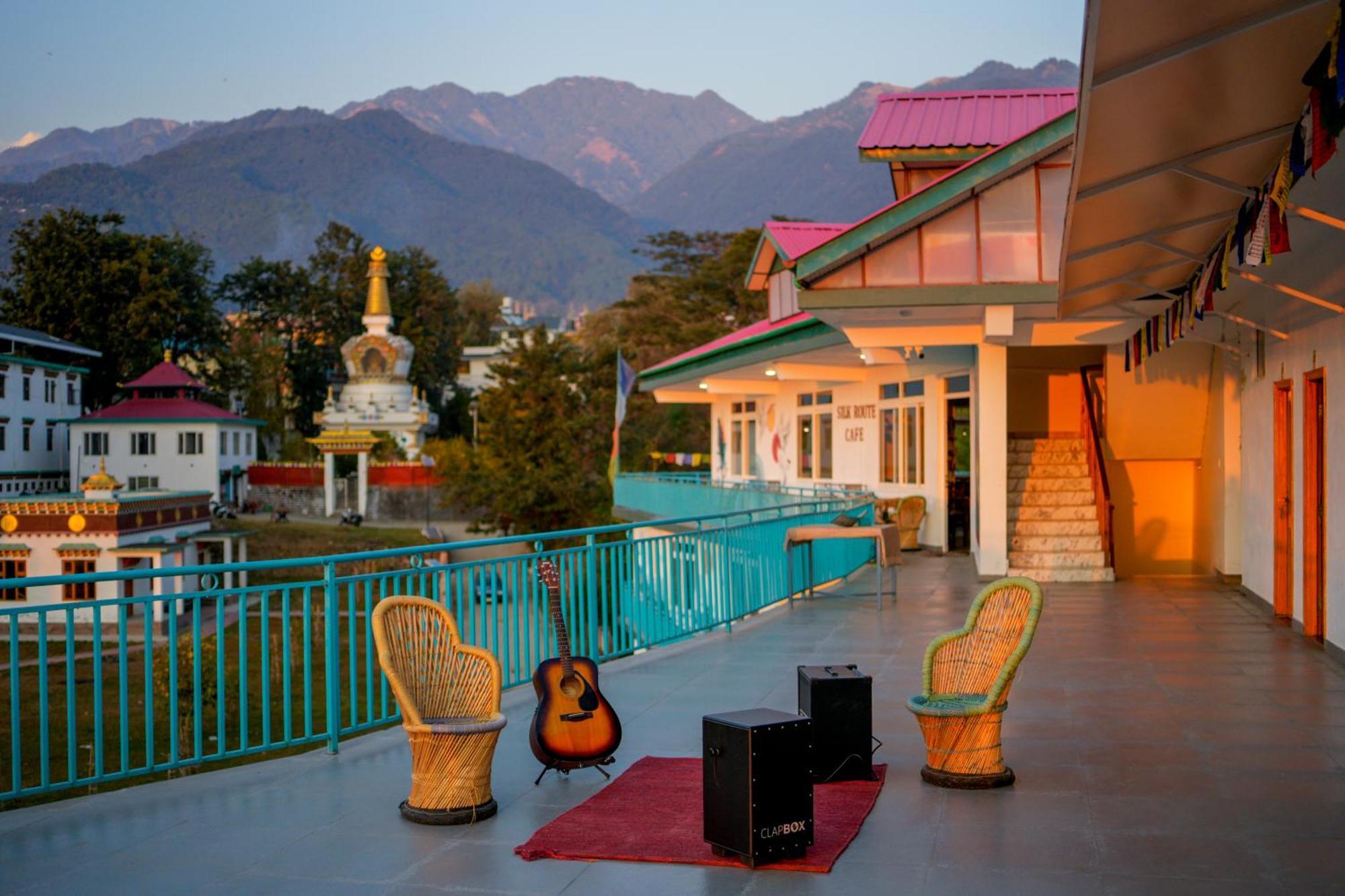 Chokling Arthouse - The Treasure Of Himalayas Hotel Bīr Eksteriør billede